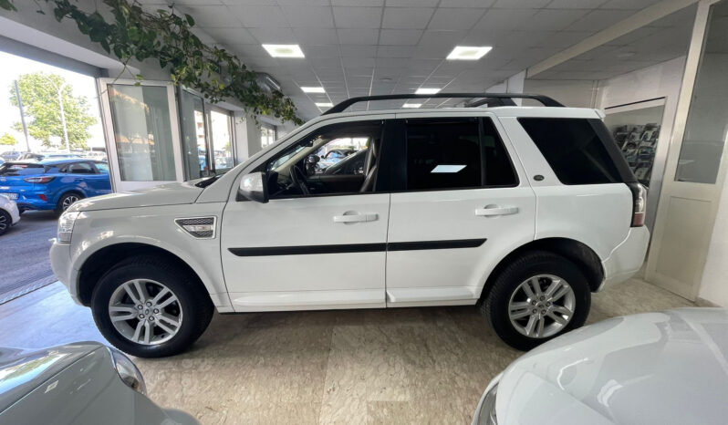 Land Rover Freelander 2° 2.2 TD4 S.W. SE pieno