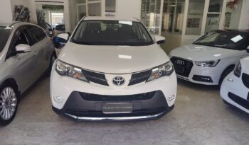 Toyota RAV4 2.0 D-4D 2WD pieno