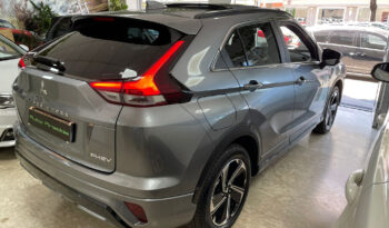 Mitsubishi Eclipse Cross 2.4 MIVEC 4WD PHEV pieno