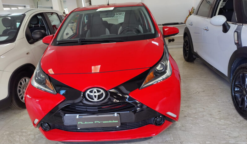 Toyota Aygo 1.0 VVT-i 69 CV 5 Porte x-cool Euro6 pieno