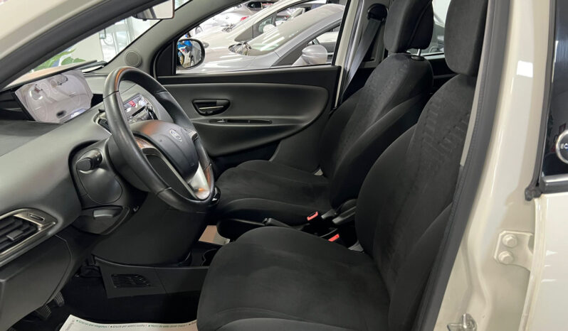 Lancia Ypsilon 1.2 5 Porte GPL Ecochic Gold pieno