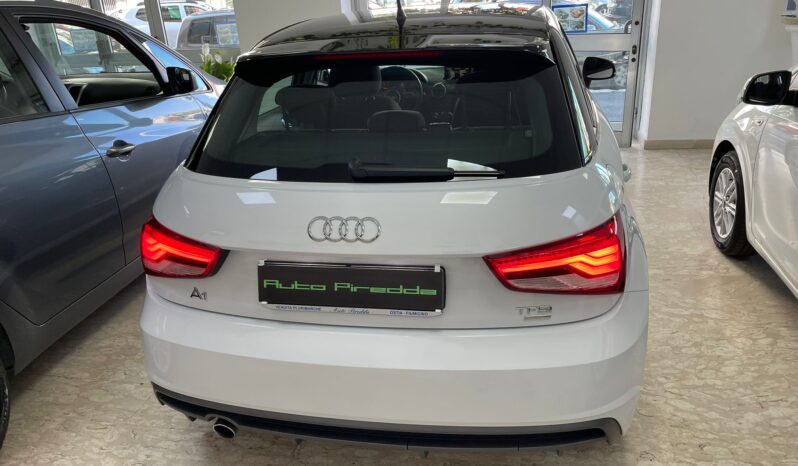 AUDI A1 SPB 1.0 TFSI ultra S-Line pieno